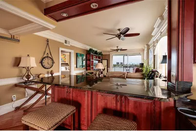 7862 Sailboat Key Boulevard S #506, South Pasadena, FL 33707 - Photo 9