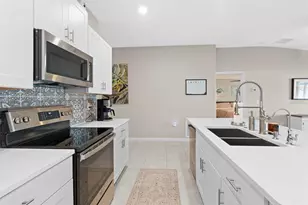 7166 Samuel Ivy Dr, Tampa, FL 33619 - Photo 23