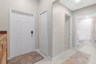 7166 Samuel Ivy Dr, Tampa, FL 33619 - Photo 17