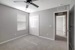 10653 Pictorial Park Dr, Tampa, FL 33647 - Photo 41