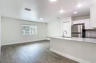 401 E Boyer St, Tarpon Springs, FL 34689 - Photo 7