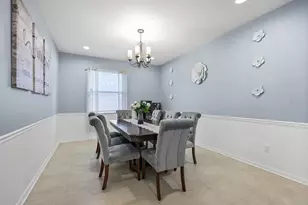 11204 Coventry Grove Cir, Lithia, FL 33547 - Photo 5