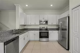 36456 Well Hill Wy, Zephyrhills, FL 33541 - Photo 7