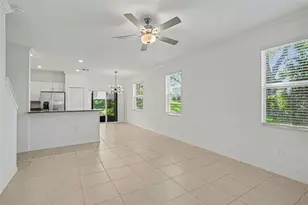 36456 Well Hill Wy, Zephyrhills, FL 33541 - Photo 5