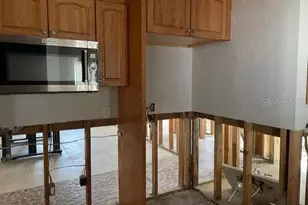 1924 62nd Ave NE, Saint Petersburg, FL 33702 - Photo 9