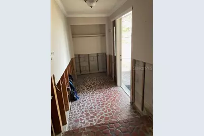 1924 62nd Avenue NE, Saint Petersburg, FL 33702 - Photo 5