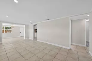 4016 W Montgomery Terrace, Tampa, FL 33616 - Photo 3