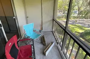 14470 Reuter Strasse Cir, Tampa, FL 33613 - Photo 9