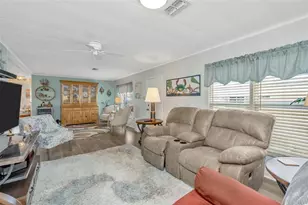 148 Beechwood Dr, Safety Harbor, FL 34695 - Photo 15