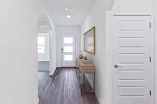 12028 Fallow Down Dr, Dade City, FL 33525 - Photo 5