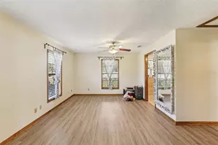 7004 Dusty Rd, Riverview, FL 33569 - Photo 17