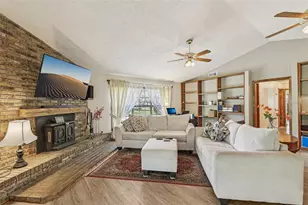 7004 Dusty Rd, Riverview, FL 33569 - Photo 9