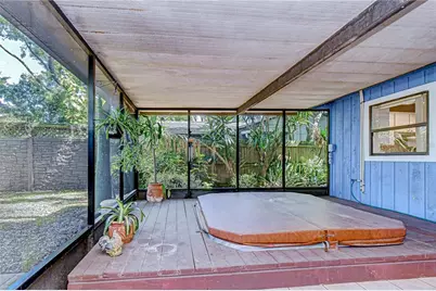 8313 Jackson Springs Road, Tampa, FL 33615 - Photo 19