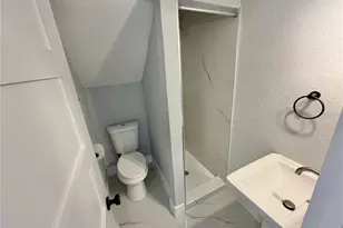 2728 1st Ave S, Saint Petersburg, FL 33712 - Photo 17