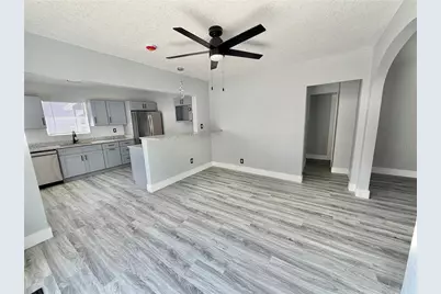 2728 First Avenue S, Saint Petersburg, FL 33712 - Photo 3