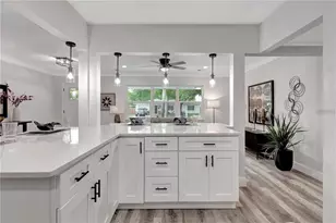 6660 17th Ln N, Saint Petersburg, FL 33702 - Photo 15