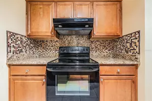 104 Cordova Green, Seminole, FL 33777 - Photo 7