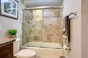 660 Island Way, Clearwater Beach, FL 33767 - Photo 35