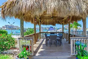 660 Island Way, Clearwater Beach, FL 33767 - Photo 63