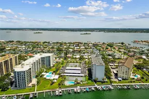 660 Island Way, Clearwater Beach, FL 33767 - Photo 77