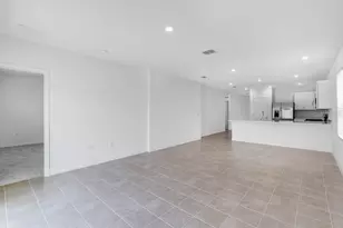 13836 Shellmore Ave, Palmetto, FL 34221 - Photo 11