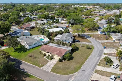 1354 Buckingham Dr, Clearwater, FL 33756 - Photo 31