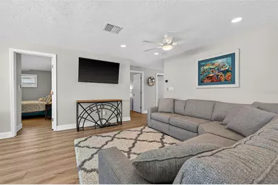 1435 48th Avenue NE, Saint Petersburg, FL 33703 - Photo 7