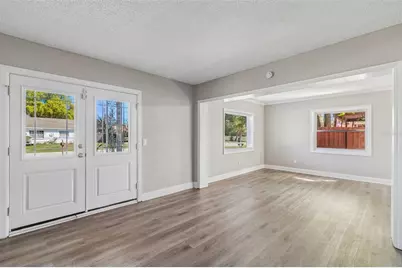 3516 W McElroy Avenue, Tampa, FL 33611 - Photo 5