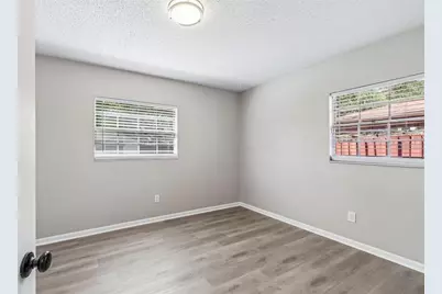 3516 W McElroy Avenue, Tampa, FL 33611 - Photo 25
