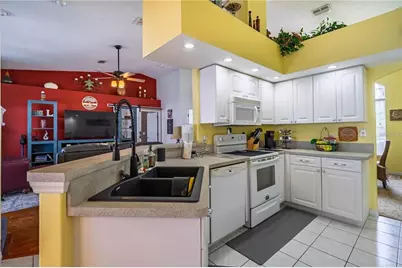 9105 Robin Nest Drive, Hudson, FL 34669 - Photo 7