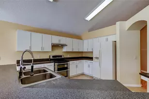 10002 Oasis Palm Dr, Tampa, FL 33615 - Photo 27