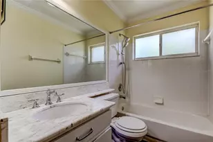 10002 Oasis Palm Dr, Tampa, FL 33615 - Photo 45