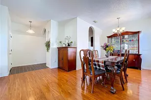 10310 Birdwatch Dr, Tampa, FL 33647 - Photo 7