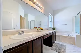 10310 Birdwatch Dr, Tampa, FL 33647 - Photo 21