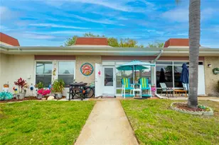 4375 Tahitian Gardens Cir, Holiday, FL 34691 - Photo 1