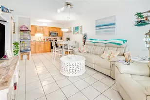 4375 Tahitian Gardens Cir, Holiday, FL 34691 - Photo 5