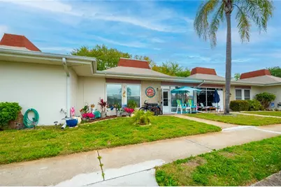 4375 Tahitian Gardens Circle #B, Holiday, FL 34691 - Photo 3