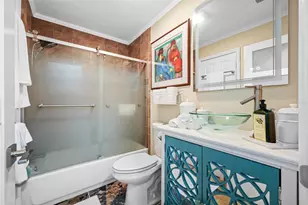 7300 Sunshine Skyway Ln S, Saint Petersburg, FL 33711 - Photo 21