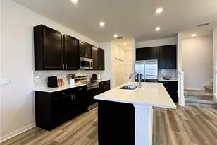 390 Windy Willow Wy, Saint Cloud, FL 34771 - Photo 7