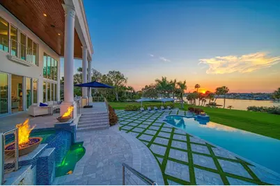 110 Harbor View Lane, Belleair Bluffs, FL 33770 - Photo 5