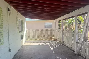 755 75th Ave N, Saint Petersburg, FL 33702 - Photo 3