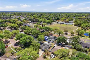 605 Oakmoss Dr, Brandon, FL 33511 - Photo 39