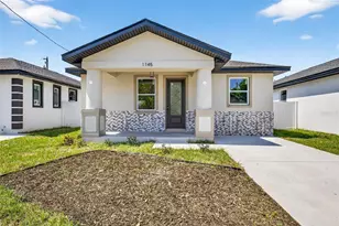 1145 29th St S, Saint Petersburg, FL 33712 - Photo 1