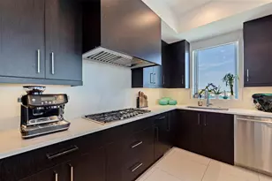 2910 W Barcelona St, Tampa, FL 33629 - Photo 11