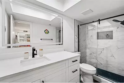 5197 Silent Loop #121, New Port Richey, FL 34652 - Photo 19