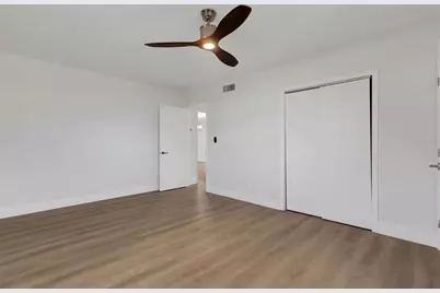 7912 Garden Drive N, Saint Petersburg, FL 33710 - Photo 27