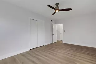 7912 Garden Dr N, Saint Petersburg, FL 33710 - Photo 35