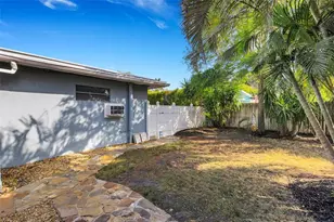 7912 Garden Dr N, Saint Petersburg, FL 33710 - Photo 53