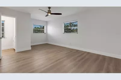 7912 Garden Drive N, Saint Petersburg, FL 33710 - Photo 25