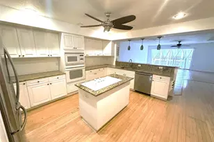 521 Pinellas Bayway S, Saint Petersburg, FL 33715 - Photo 9